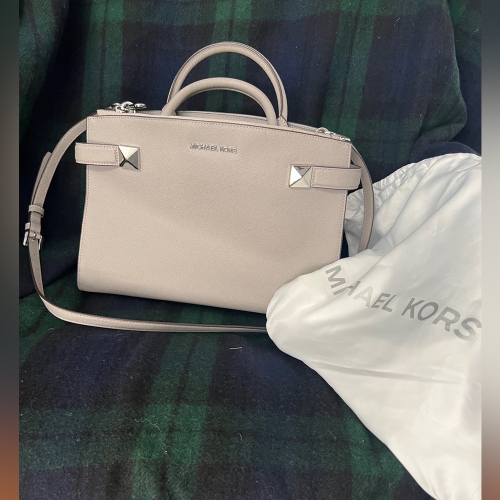 MICHAEL KORS Saffiano Leather Handle Bag